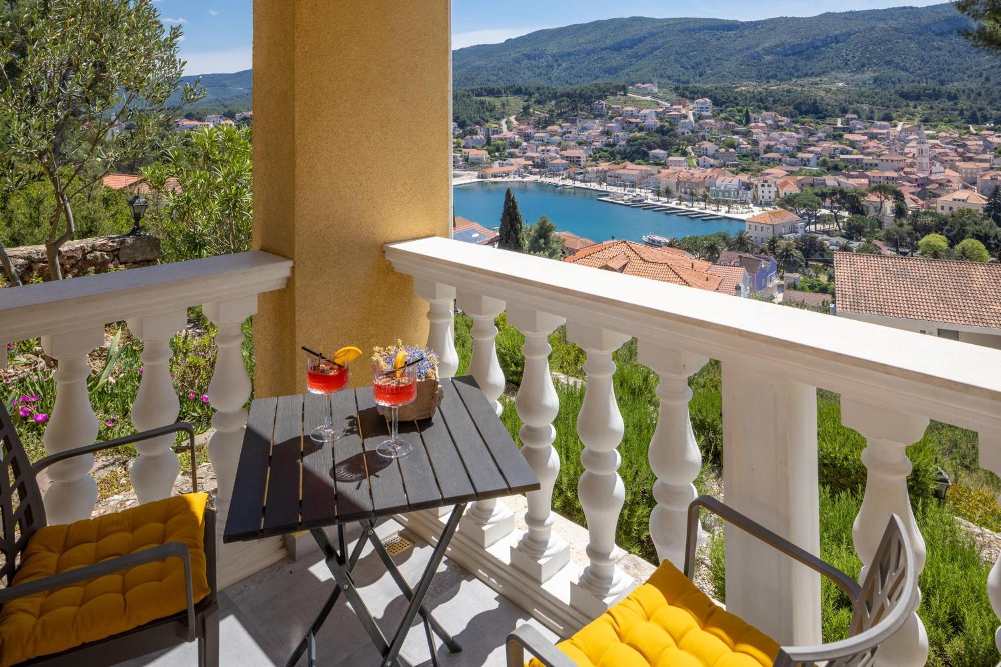 Villa Vista Jelsa  Εξωτερικό φωτογραφία