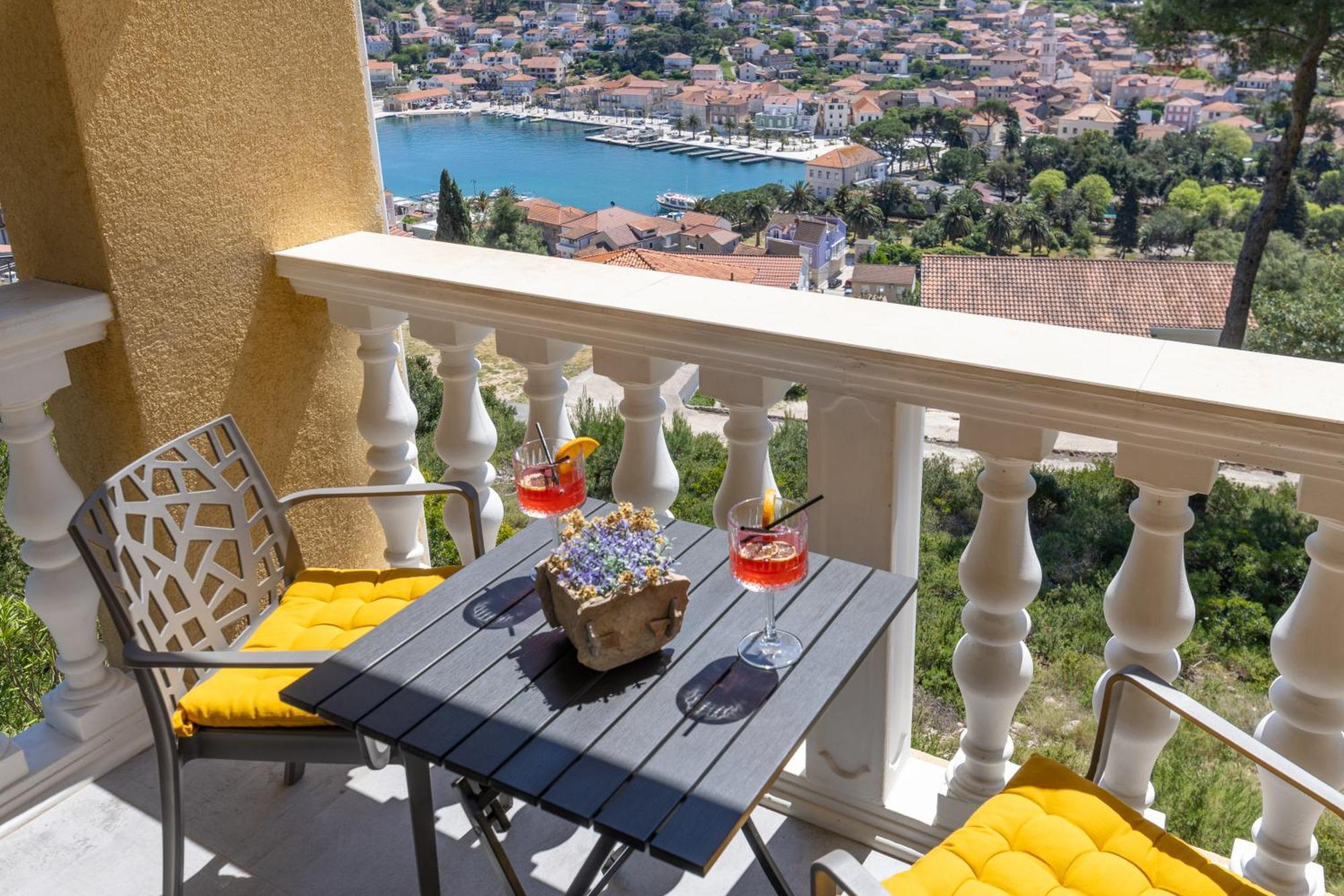 Villa Vista Jelsa  Εξωτερικό φωτογραφία