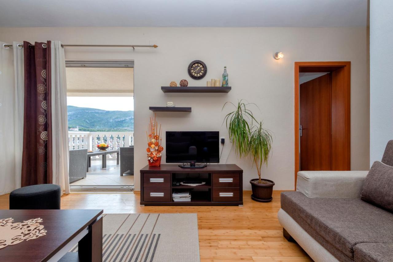 Villa Vista Jelsa  Εξωτερικό φωτογραφία