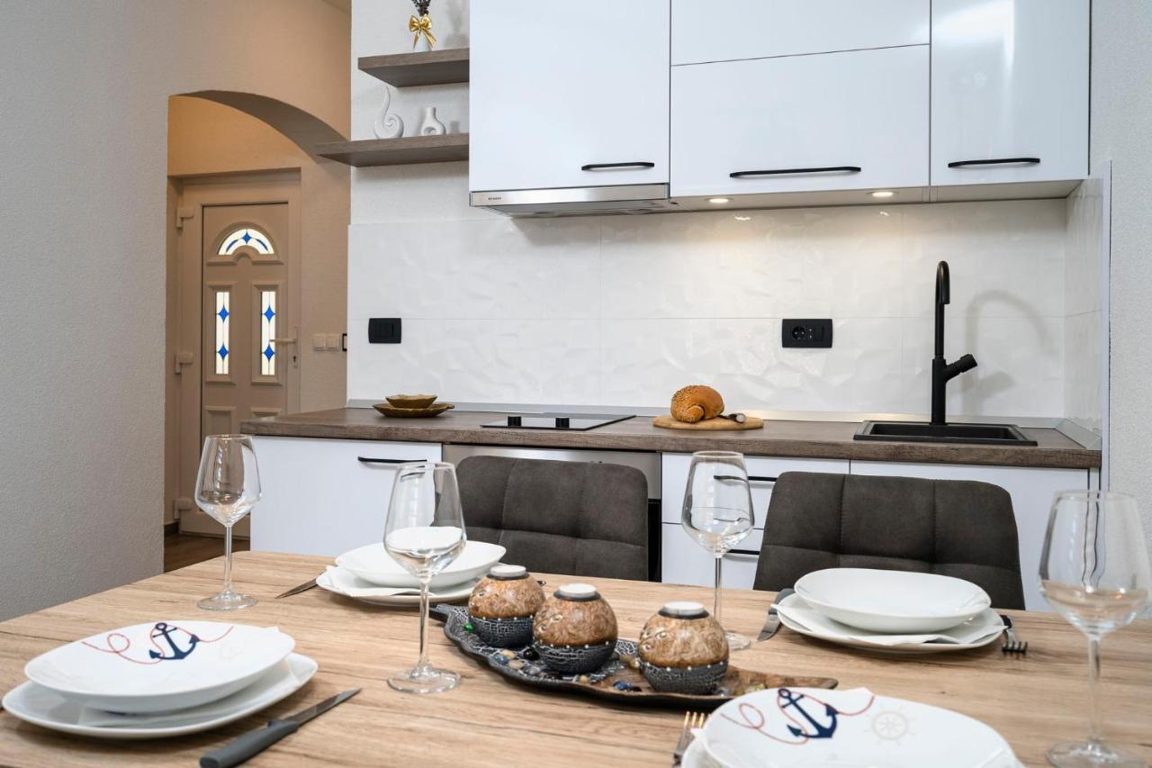 Villa Vista Jelsa  Εξωτερικό φωτογραφία